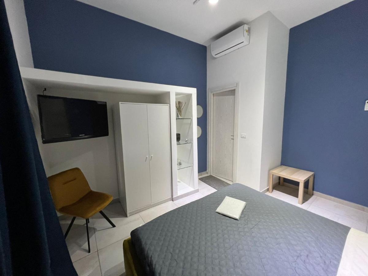 Sky House Luxury Appartement Napels Buitenkant foto